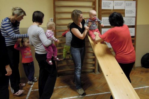 Hravé cvičení pro děti a rodiče - 7.11.2013